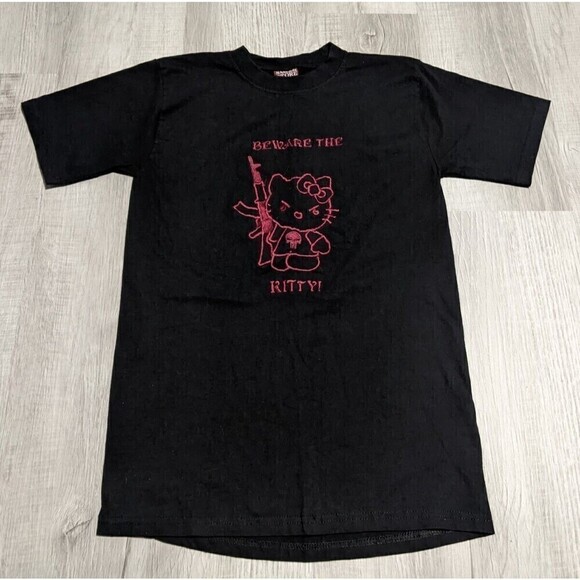 Beware The Kitty Hello Kitty The Punisher Embroidered Women's Sz M Black T Shirt - Picture 1 of 6